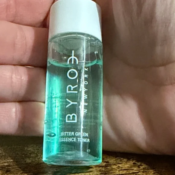 BYROE Bitter Green Essence Toner - Travel Size - Picture 3 of 3